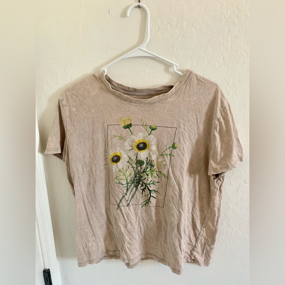 Soft Graphic Flower T-Shirt